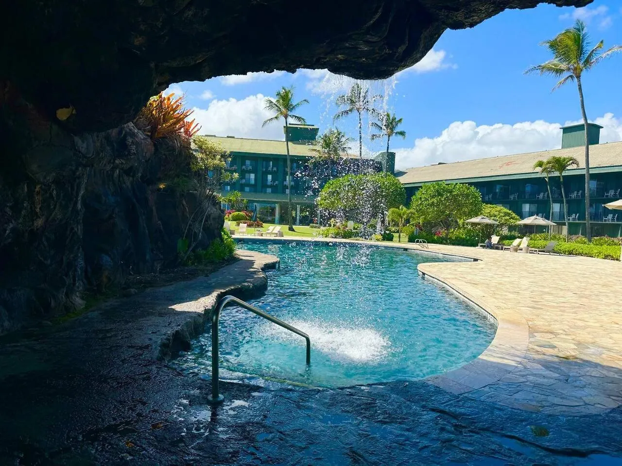 ליהואה Simple But Idyllic Oceanfront Resort W King Bed